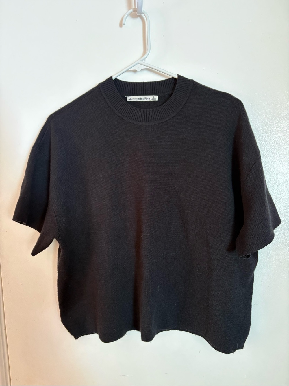 Abercrombie & Fitch Black Short-Sleeve Crewneck Knit Tee